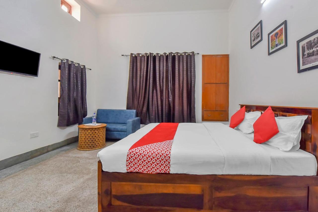 Oyo 83673 The Bungalow 21 Джодпур Екстериор снимка